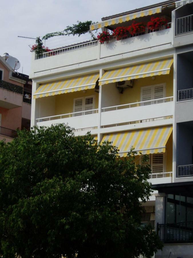 Apartments And Rooms Niksa بودغورا المظهر الخارجي الصورة