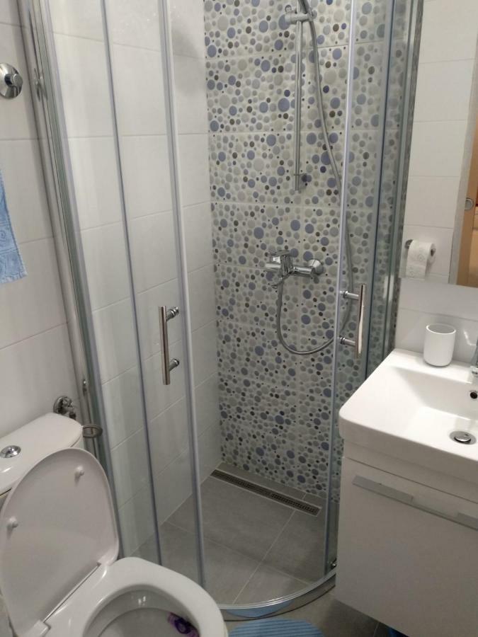 Apartments And Rooms Niksa بودغورا المظهر الخارجي الصورة
