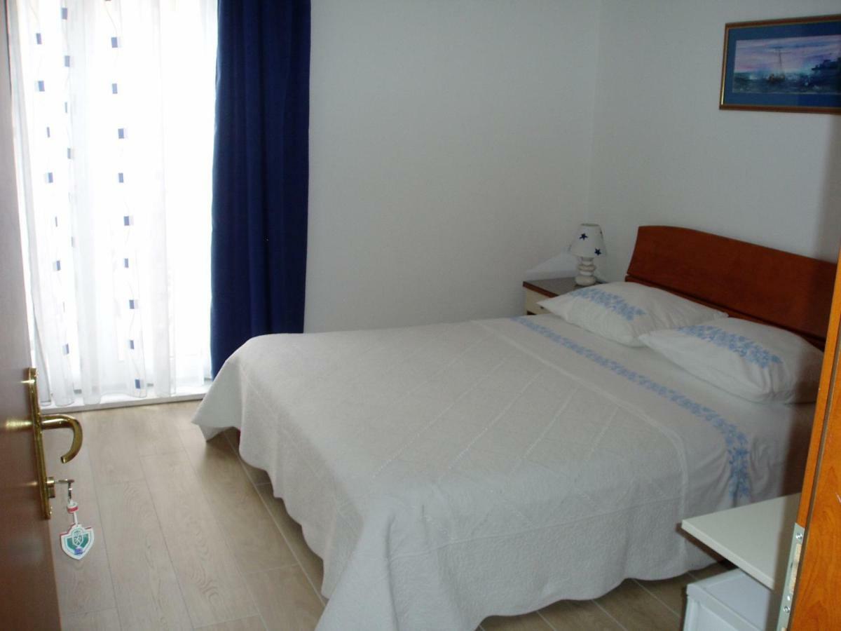Apartments And Rooms Niksa بودغورا المظهر الخارجي الصورة