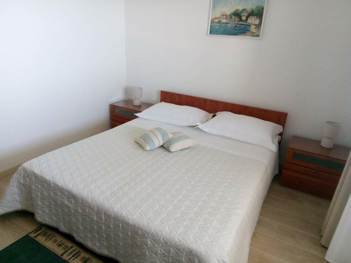 Apartments And Rooms Niksa بودغورا المظهر الخارجي الصورة