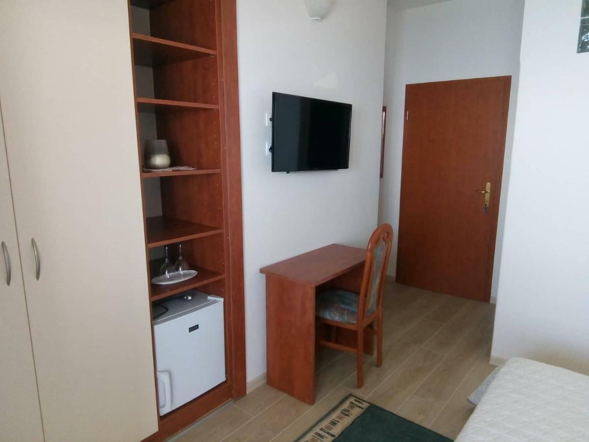 Apartments And Rooms Niksa بودغورا المظهر الخارجي الصورة